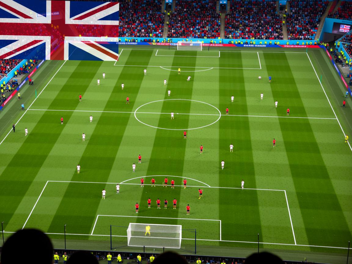 开云体育官网登入-中前场三角结构形成技术碾压，前场中场后场  第3张